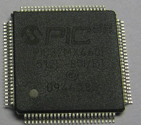 Microchip PIC32MX795F512L-80I/PT 32-bit MCU